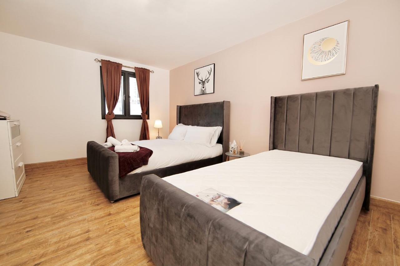 Edgware Hub Hotell London Exteriör bild