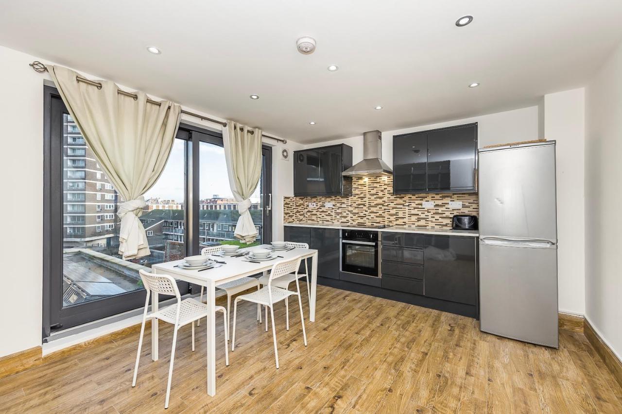 Edgware Hub Hotell London Exteriör bild